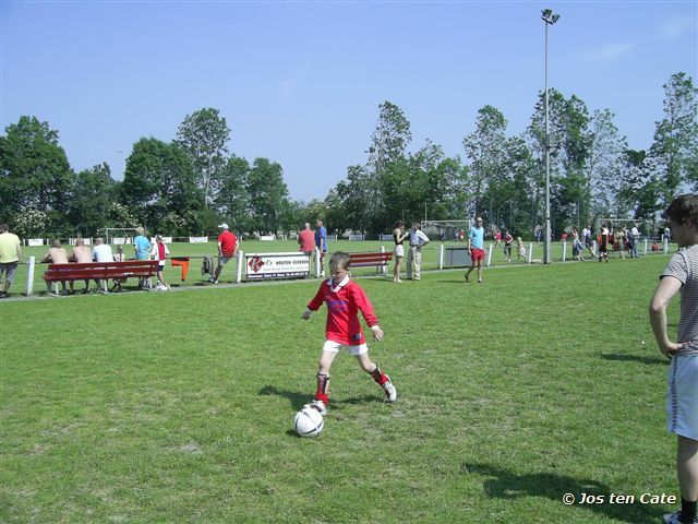 voetbaltoernooi edward roozendaal 058